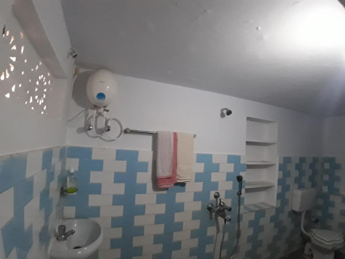 Ferienwohnung Sudha Kutir Puri Exterior foto