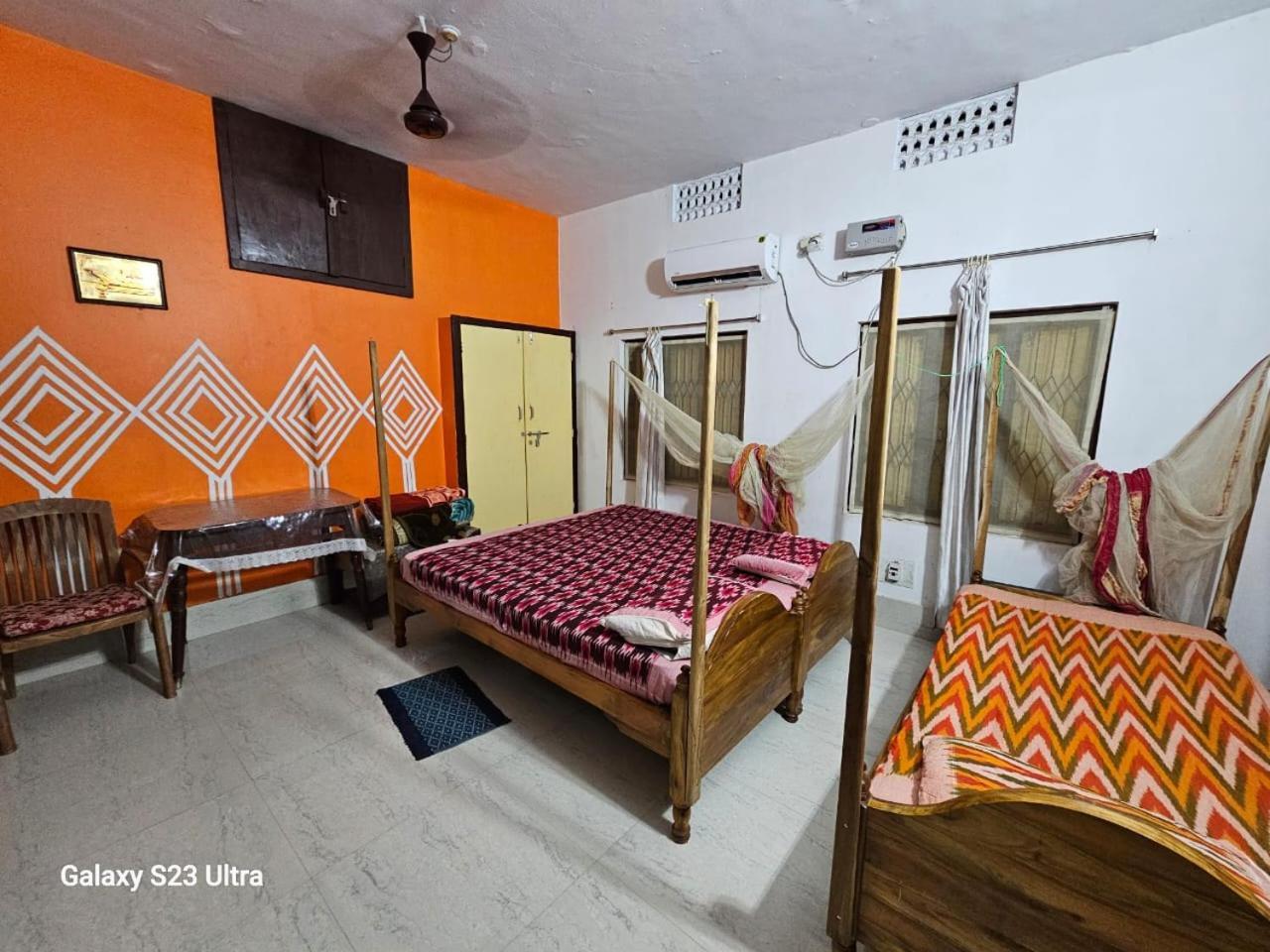Ferienwohnung Sudha Kutir Puri Exterior foto