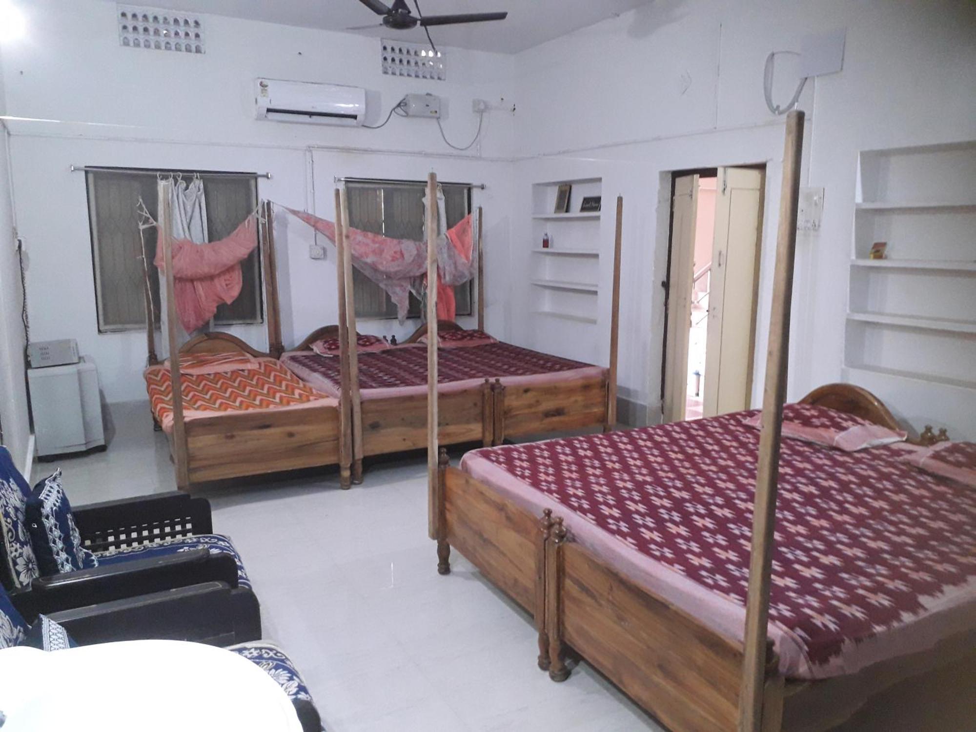 Ferienwohnung Sudha Kutir Puri Exterior foto